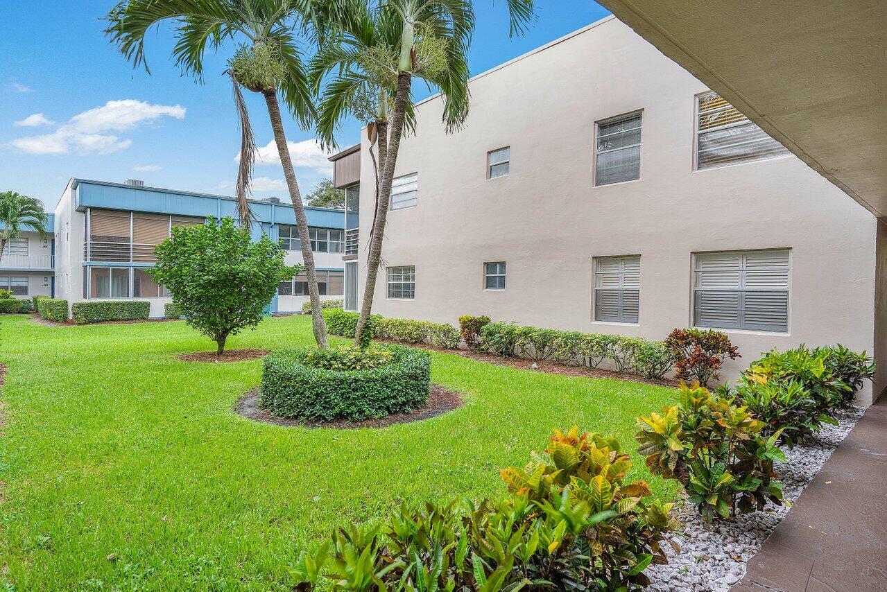 637 Normandy Lane, Unit N Delray Beach, FL 33484 - Photo 2 of 28 CORNER UNIT