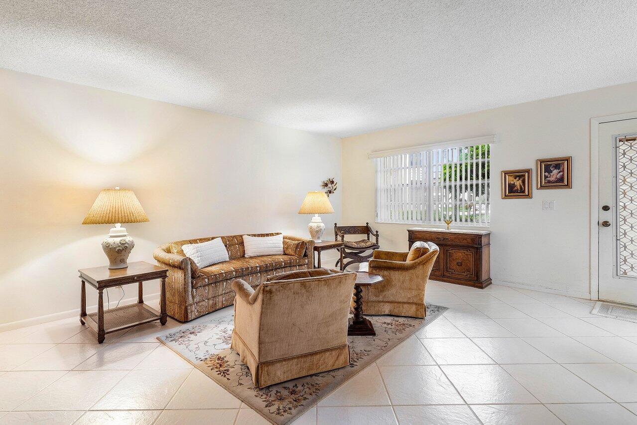 637 Normandy Lane, Unit N Delray Beach, FL 33484 - Photo 10 of 28 TITLE FLOOR