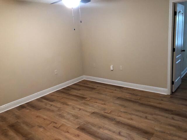 1594 Venice Avenue Fort Walton Beach, FL 32547 - Photo 21 of 22 2nd Floor Full Bath