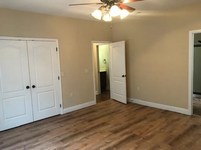 a bathroom with 2 sink and a mirror