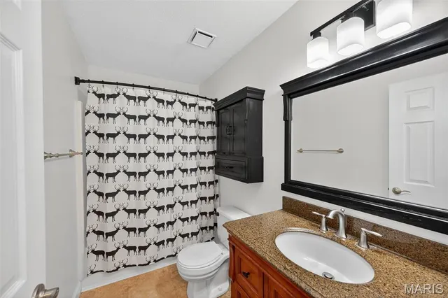 $529,900 | 6 Sailor Court, Lake St. Louis, MO 63367