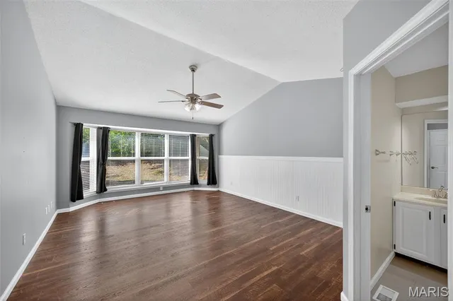 $529,900 | 6 Sailor Court, Lake St. Louis, MO 63367