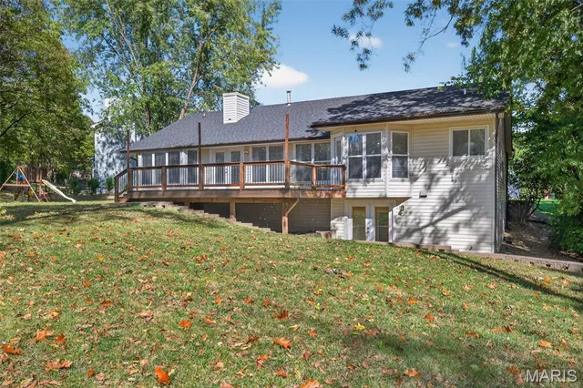 $529,900 | 6 Sailor Court, Lake St. Louis, MO 63367