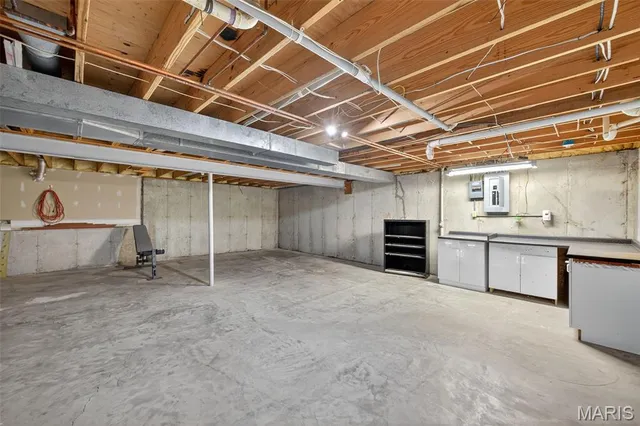 $529,900 | 6 Sailor Court, Lake St. Louis, MO 63367