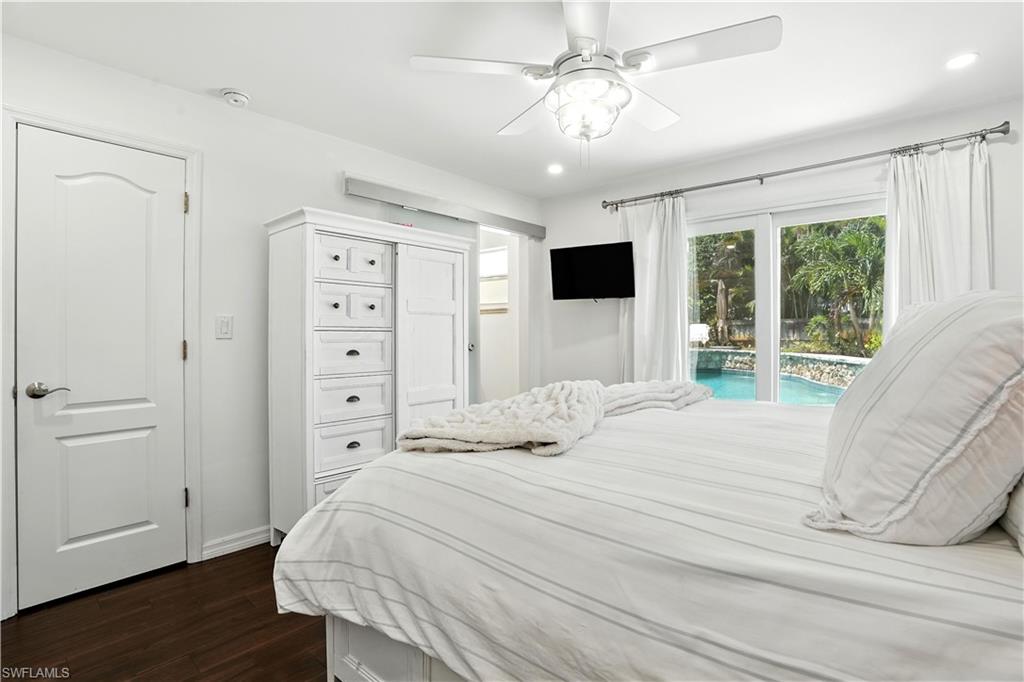 1063 22nd Avenue North Naples, FL 34103 - Photo 17 of 30