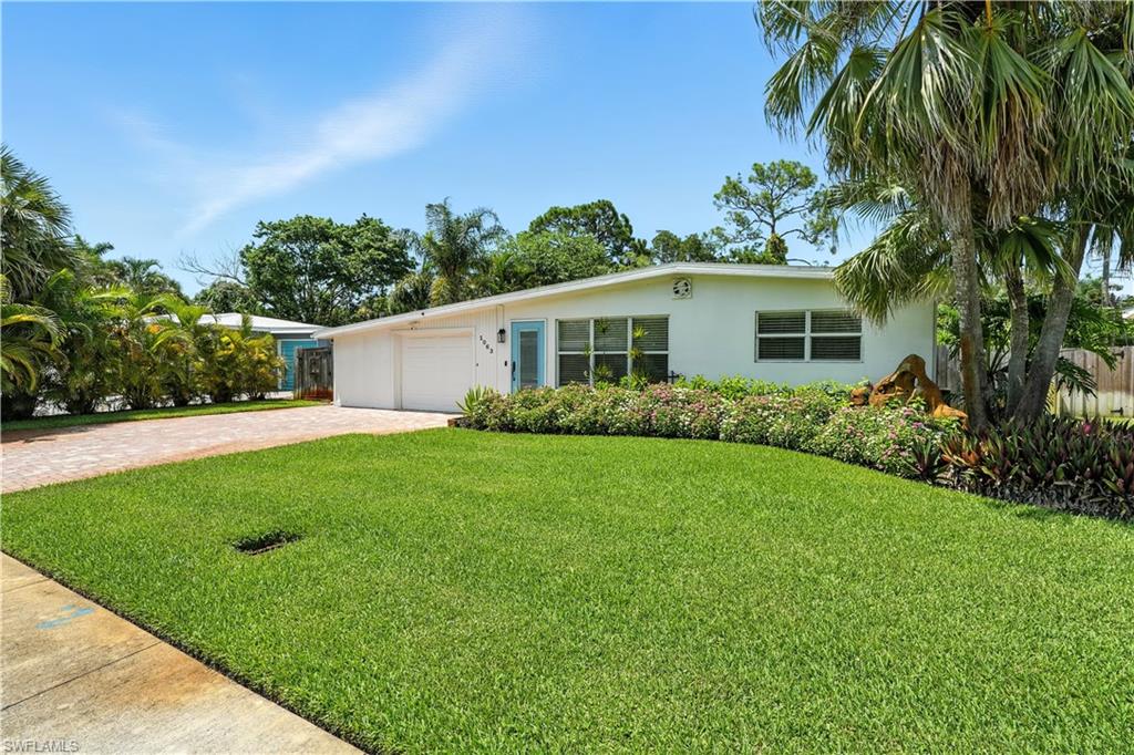 1063 22nd Avenue North Naples, FL 34103 - Photo 2 of 30