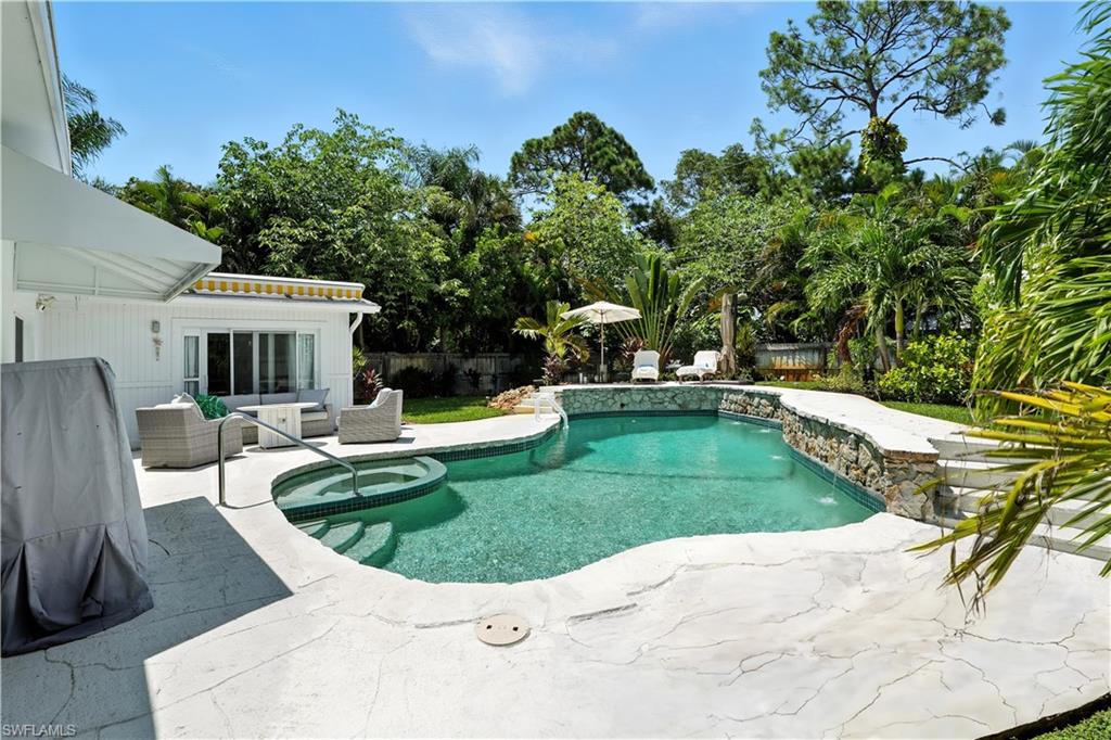 1063 22nd Avenue North Naples, FL 34103 - Photo 25 of 30