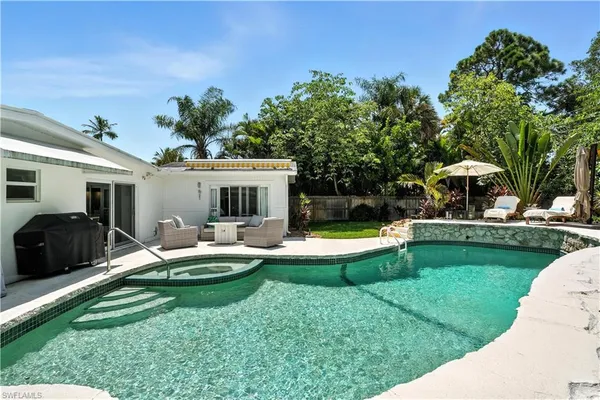 $1,350,000 | 1063 22nd Avenue North, Naples, FL 34103