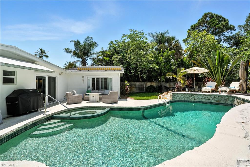 1063 22nd Avenue North Naples, FL 34103 - Photo 27 of 30