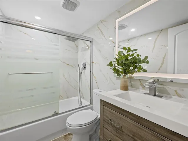 $219,000 | 851 Miles Avenue, Unit 13, Winter Park, FL 32789