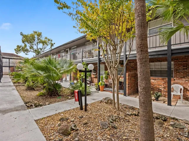 $219,000 | 851 Miles Avenue, Unit 13, Winter Park, FL 32789