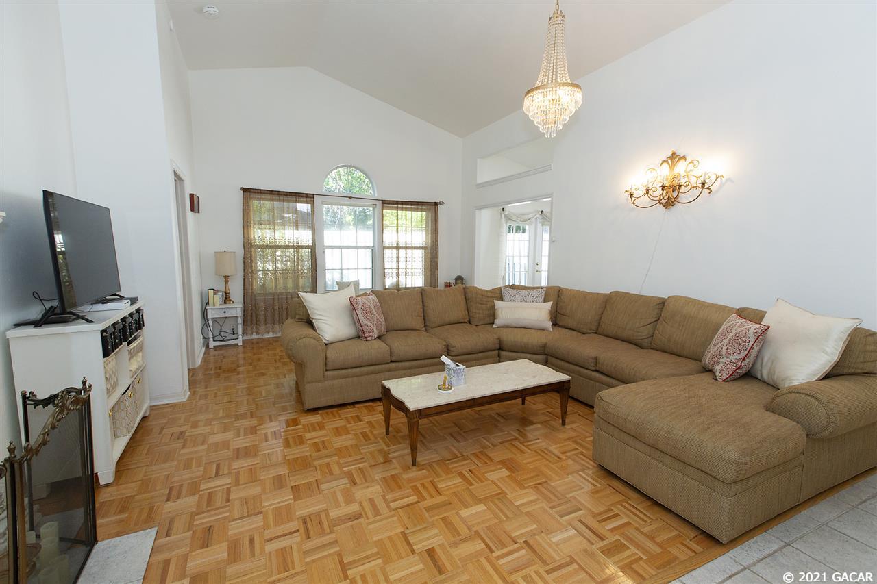8746 Southwest 50th Road Gainesville, FL 32608 - Photo 5 of 29 Gallery Image 5