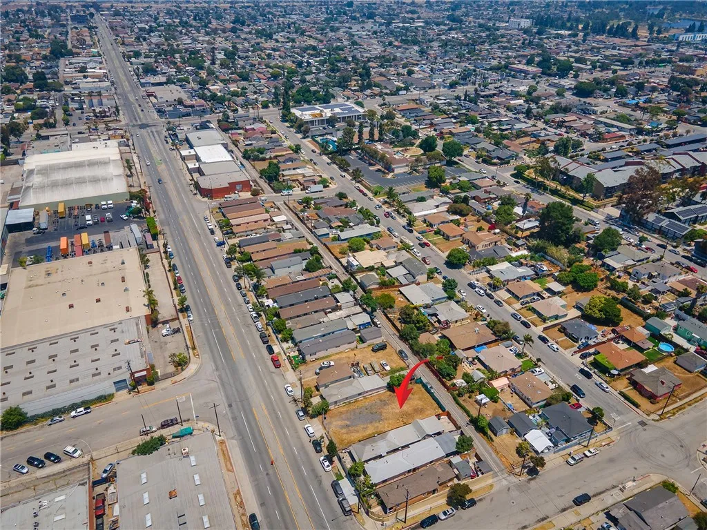 13120 Main Street Los Angeles, CA 90061 - Photo 12 of 17