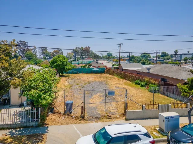 $395,593 | 13120 Main Street, Los Angeles, CA 90061
