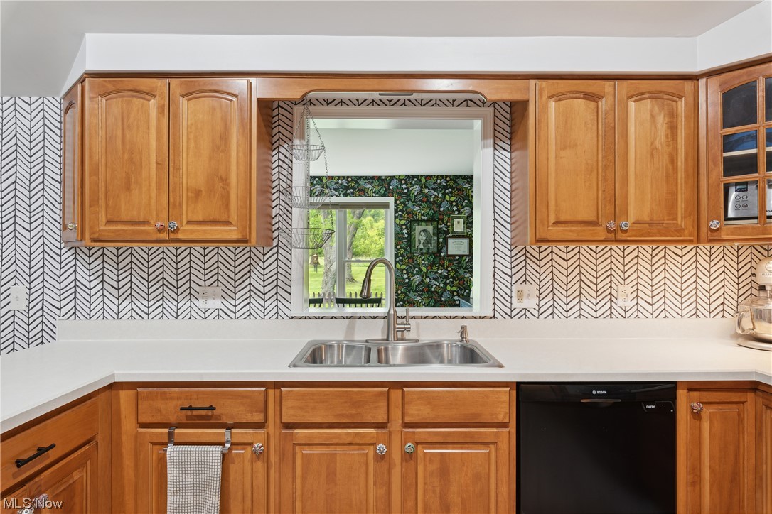 10736 Quarry Road Oberlin, OH 44074 - Photo 6 of 35 Gallery Image 6