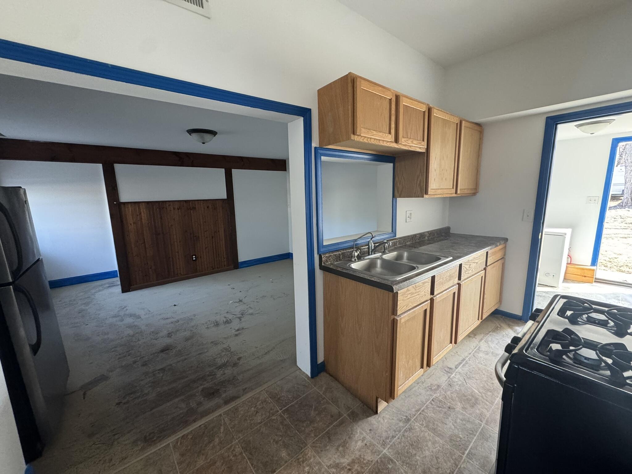 1506 Burlington Beach Road Valparaiso, IN 46383 - Photo 17 of 24 2048x1536