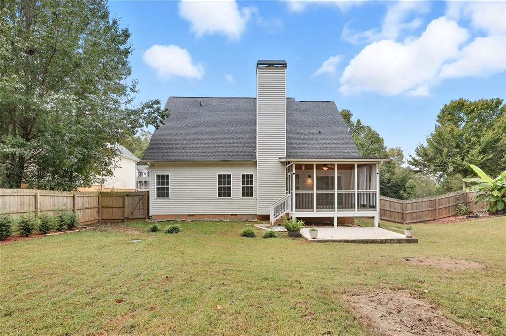 4260 Mountain Ridge Road Gainesville, GA 30506 - Photo 38 of 39 front view of a house with a yard