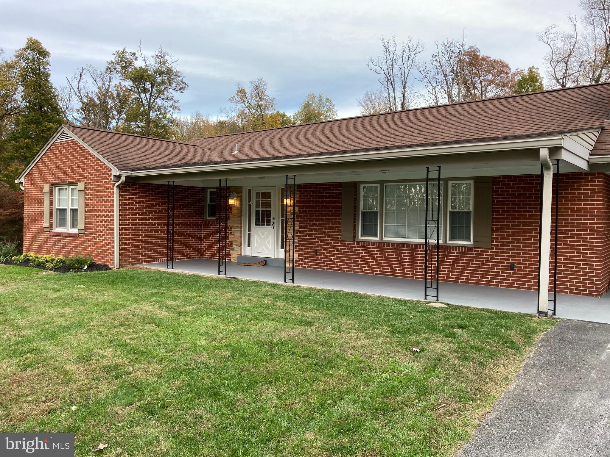 18725 Darnestown Road Poolesville, MD 20837 - Photo 18 of 21 Gallery Image 18