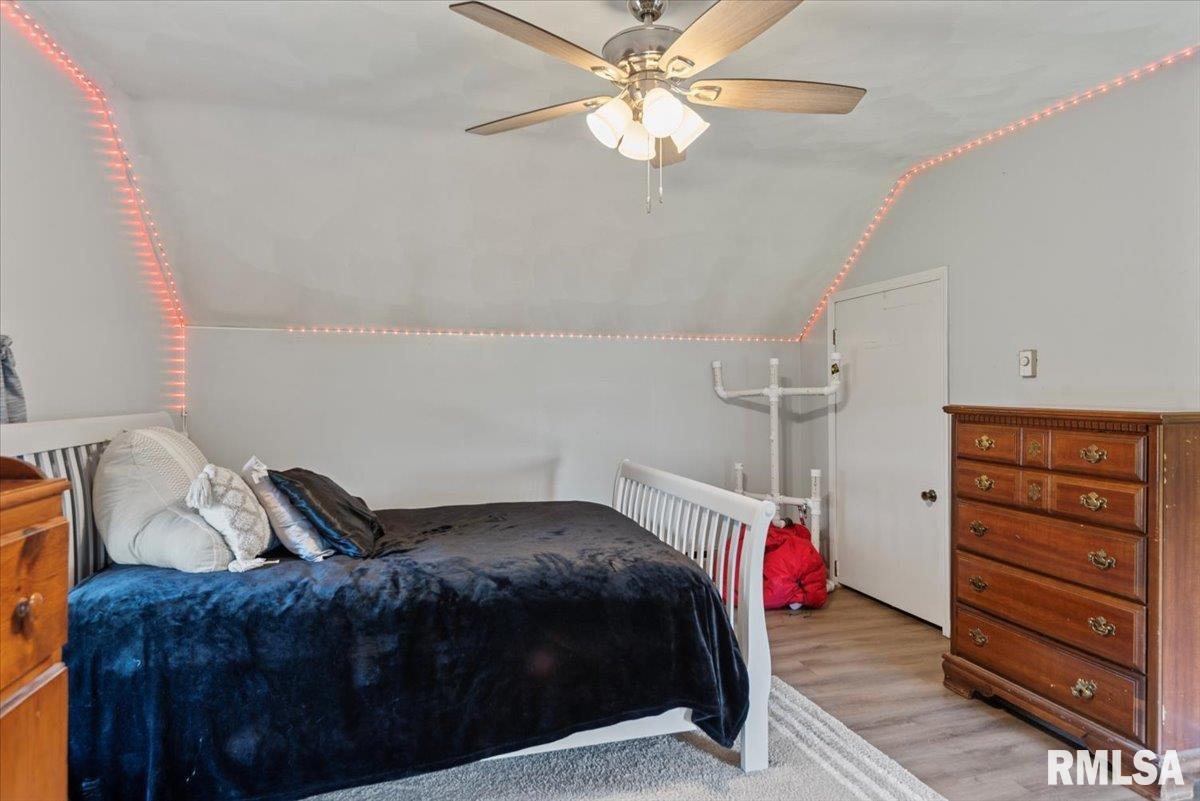 14455 East Dutch Henry Road Lewistown, IL 61542 - Photo 27 of 54 Gallery Image 27