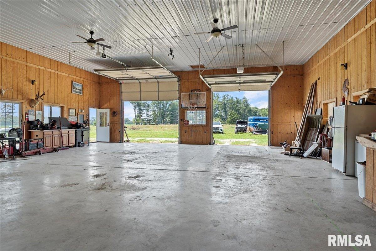 14455 East Dutch Henry Road Lewistown, IL 61542 - Photo 31 of 54 Gallery Image 31