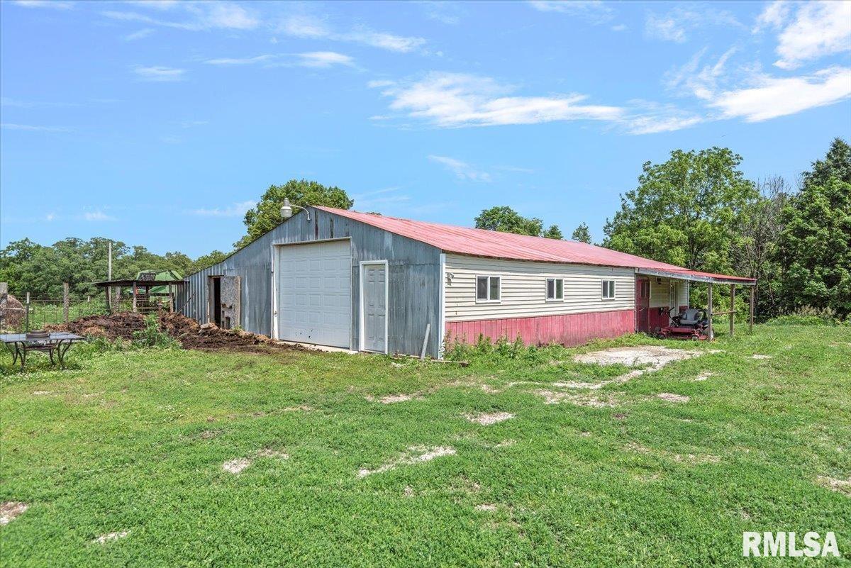 14455 East Dutch Henry Road Lewistown, IL 61542 - Photo 47 of 54 Gallery Image 47