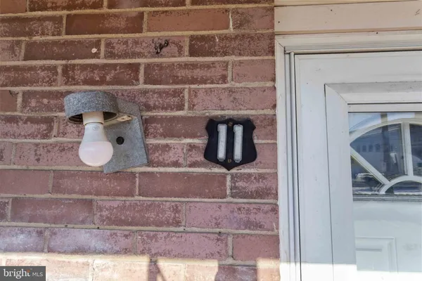 $59,900 | 11 West Commerce Street, Shamokin, PA 17872