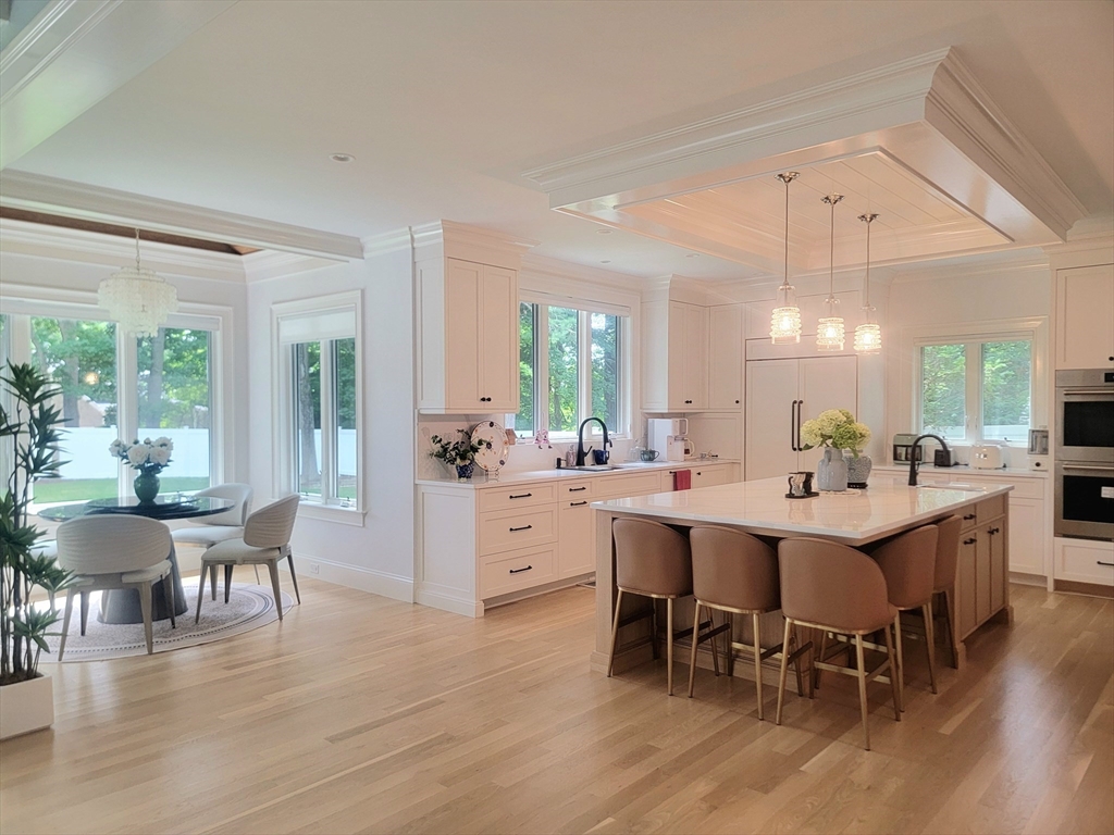 86 Parker Road Wellesley, MA 02482 - Photo 9 of 23 Gallery Image 9