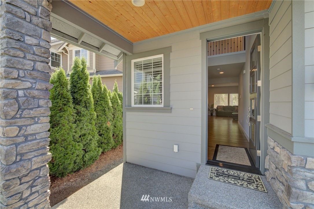 18103 33rd Drive Southeast Bothell, WA 98012 - Photo 2 of 26 Gallery Image 2