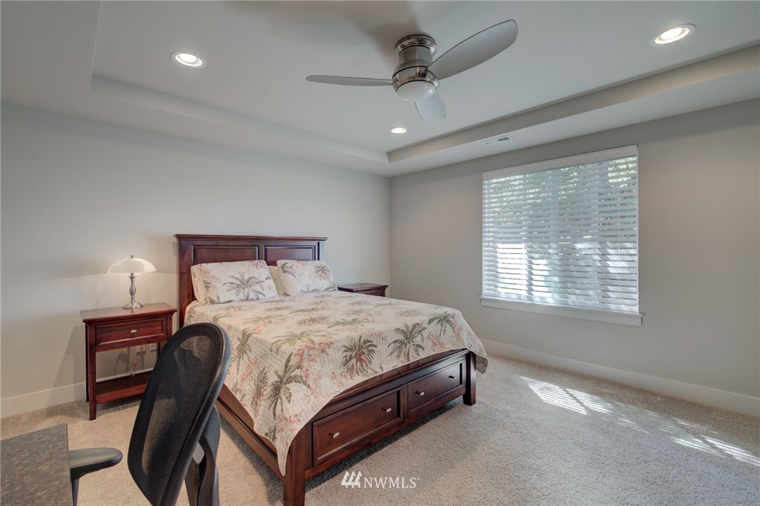 18103 33rd Drive Southeast Bothell, WA 98012 - Photo 16 of 26 Gallery Image 16