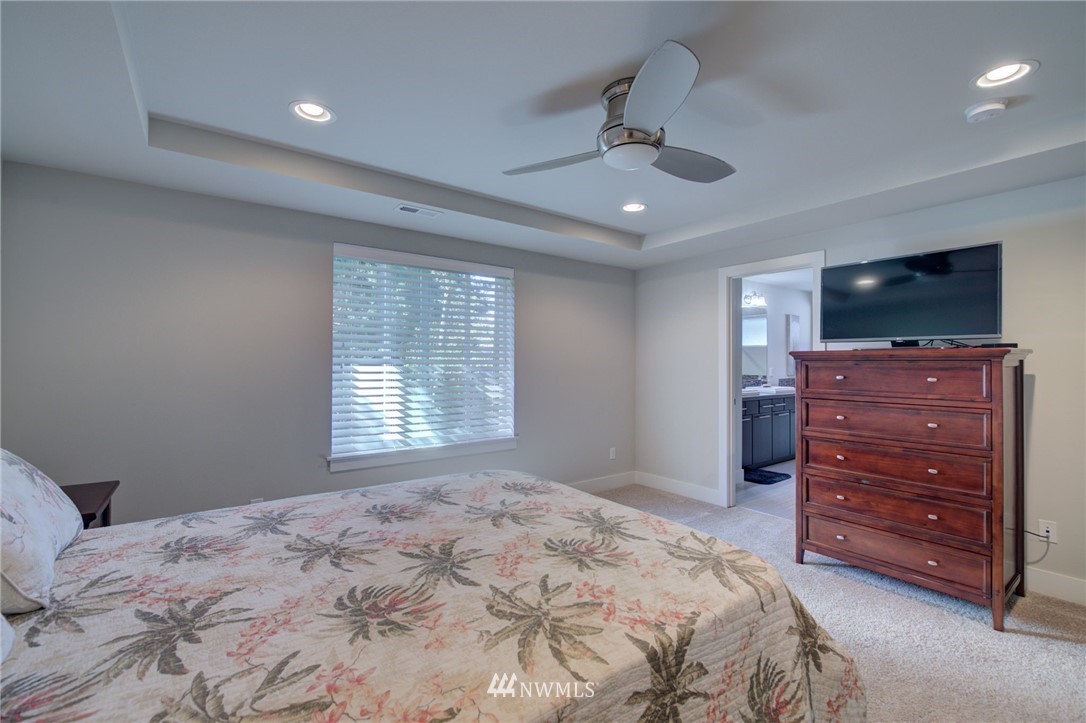 18103 33rd Drive Southeast Bothell, WA 98012 - Photo 17 of 26 Gallery Image 17