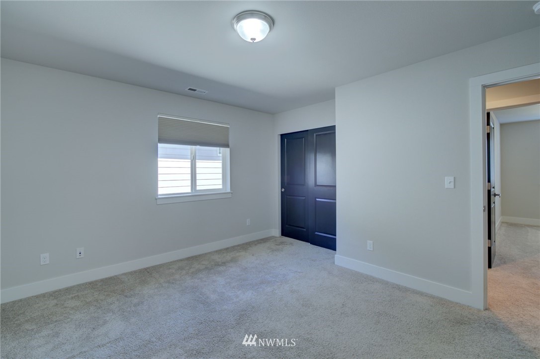18103 33rd Drive Southeast Bothell, WA 98012 - Photo 21 of 26 Gallery Image 21