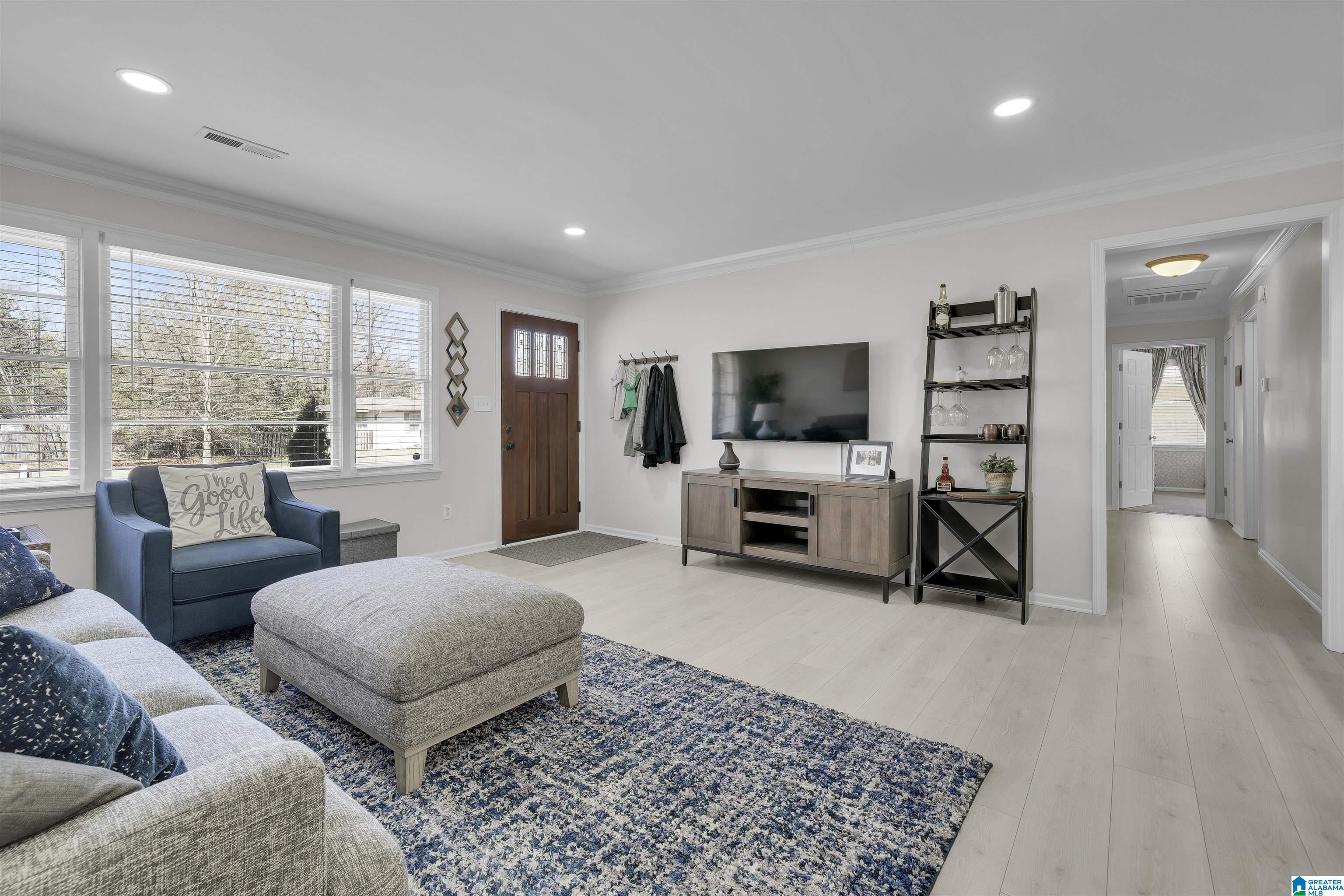 4025 Dolly Ridge Road Birmingham, AL 35243 - Photo 6 of 47