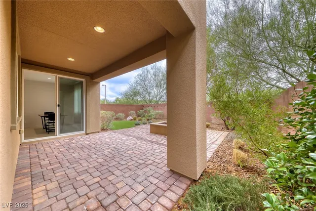 $2,595 | 7012 Pearl Hilltop Court, Las Vegas, NV 89148