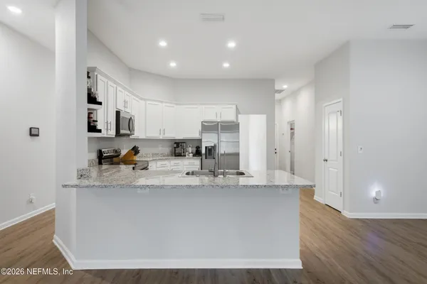 $2,800 | 94 Sorrel Street, Middleburg, FL 32068