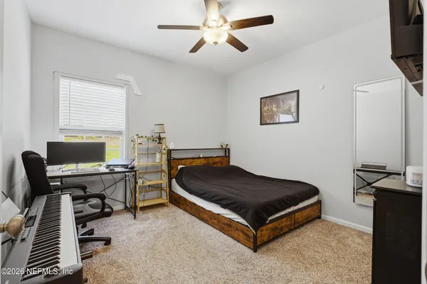 $2,800 | 94 Sorrel Street, Middleburg, FL 32068