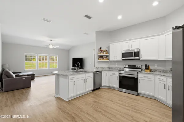 $2,800 | 94 Sorrel Street, Middleburg, FL 32068