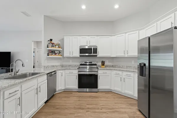 $2,800 | 94 Sorrel Street, Middleburg, FL 32068