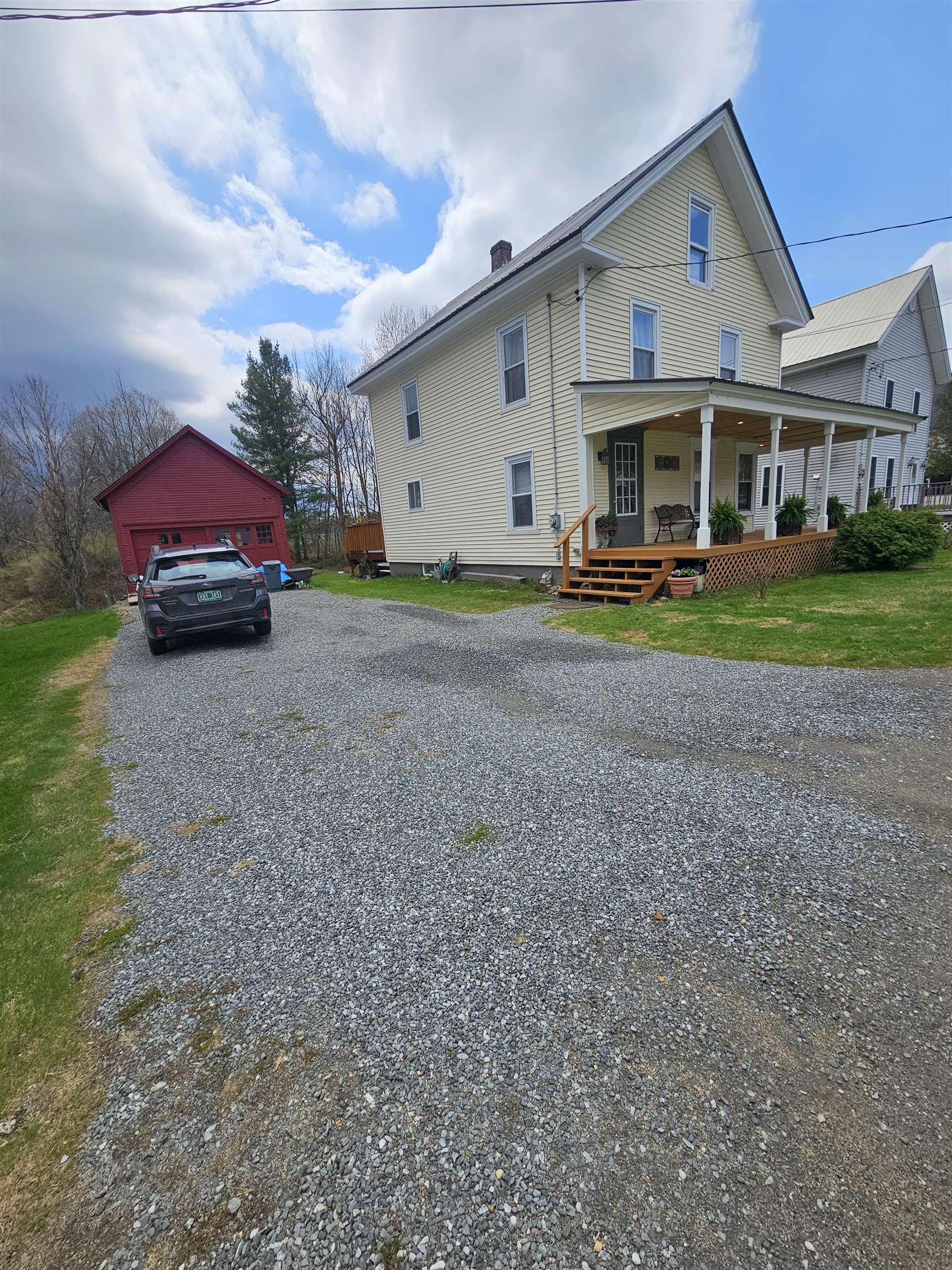 74 North Pleasant Street Troy, VT 05859 - Photo 3 of 57
