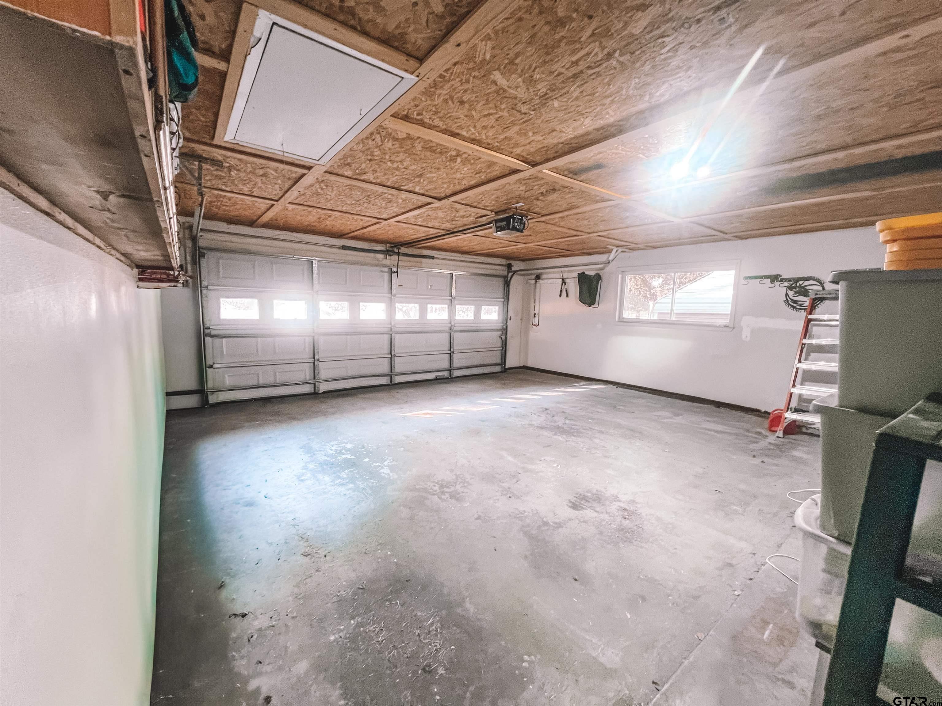 648 Daingerfield Street Pittsburg, TX 75686 - Photo 23 of 27 a view of a room with gym equipment