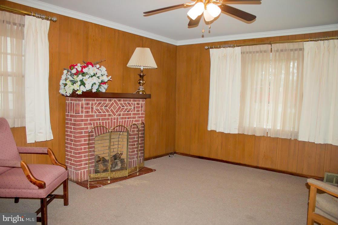 7609 Harmans Road Hanover, MD 21076 - Photo 3 of 6 Family Room
