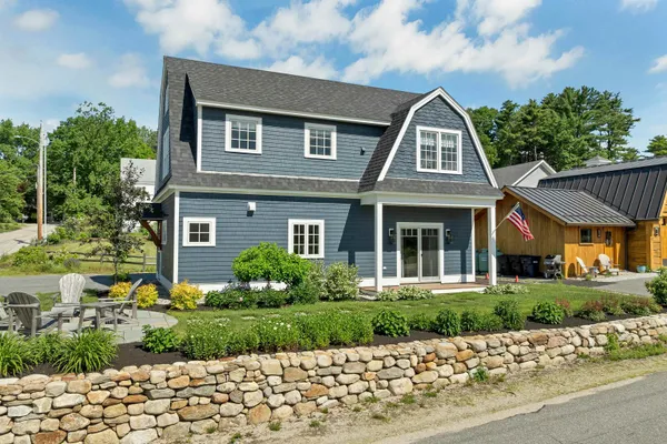 $898,000 | 46 King Street, Wolfeboro, NH 03894