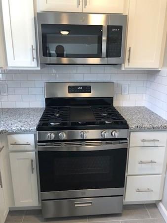 13 Suzanne Street Springfield, MA 01104 - Photo 12 of 33 Gallery Image 12