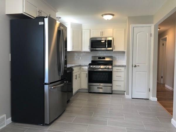 13 Suzanne Street Springfield, MA 01104 - Photo 15 of 33 Gallery Image 15
