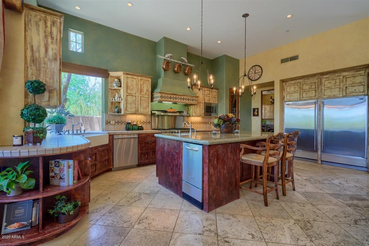 9239 East Mountain Spring Road Scottsdale, AZ 85255 - Photo 24 of 70 Kitchen