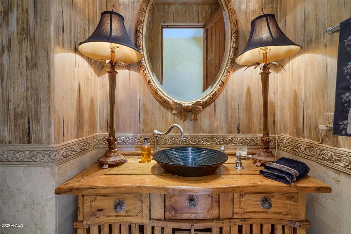 9239 East Mountain Spring Road Scottsdale, AZ 85255 - Photo 39 of 70 Powder room