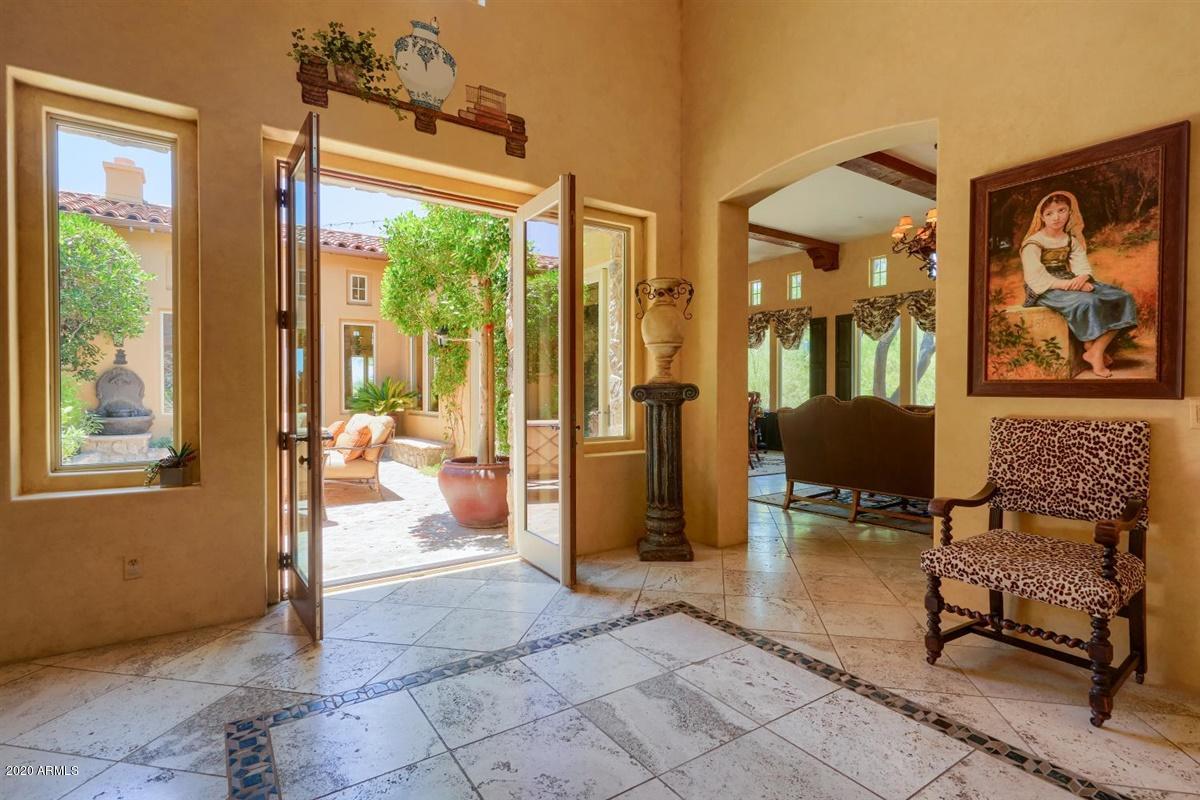 9239 East Mountain Spring Road Scottsdale, AZ 85255 - Photo 8 of 70 Foyer