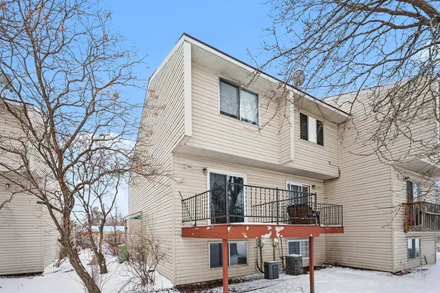 $160,000 | 7922 Yates Avenue North, Brooklyn Park, MN 55443