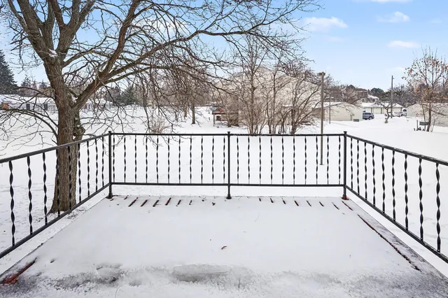 $160,000 | 7922 Yates Avenue North, Brooklyn Park, MN 55443