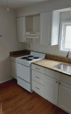 $1,985 | 17 Goshen Avenue, Unit 2, Washingtonville, NY 10992