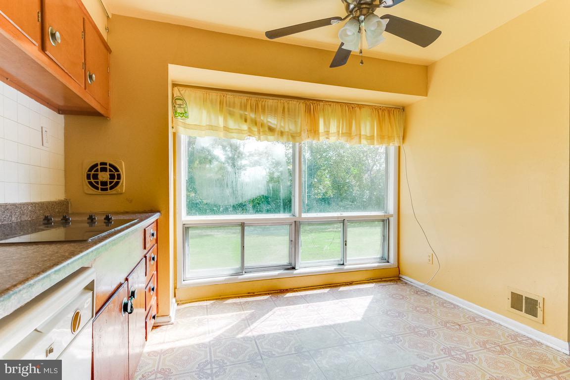 4601 Franconia Road Alexandria, VA 22310 - Photo 10 of 36